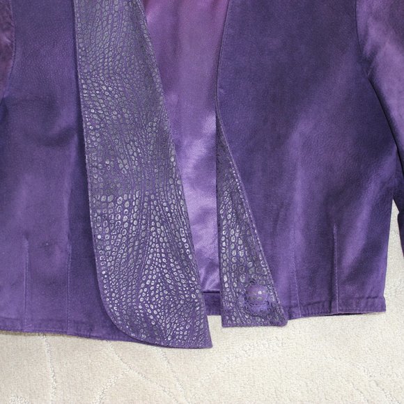 Danier Suede Crop Jacket - Picture 8 of 13